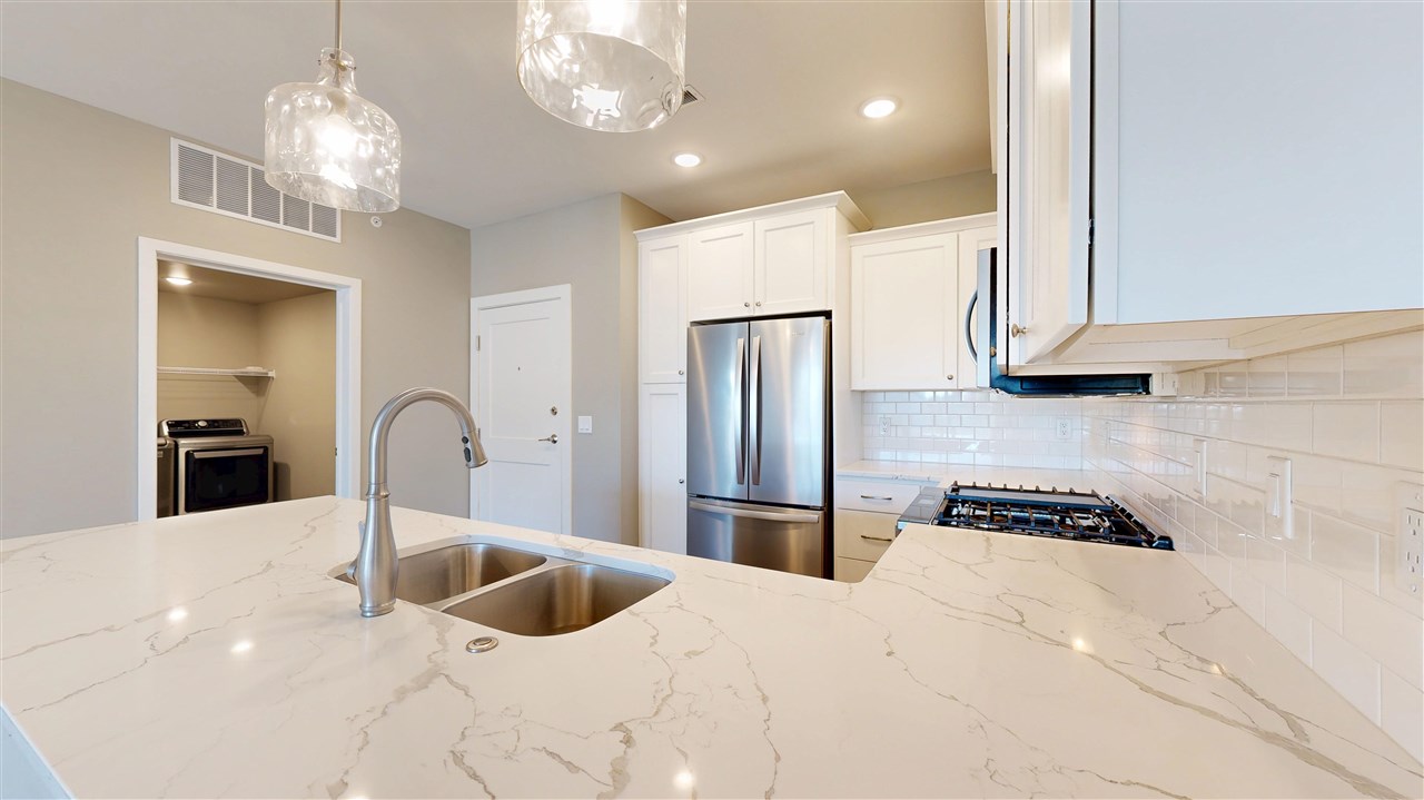 260 N Scott Blvd Unit: 311