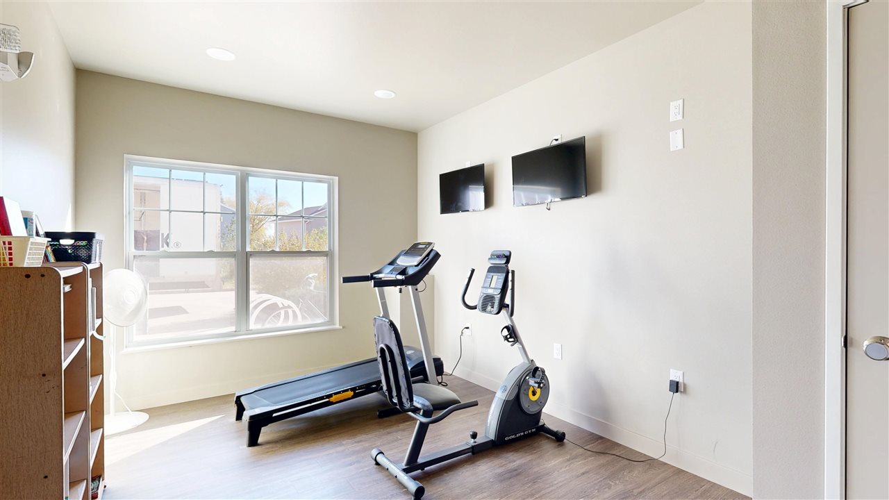 260 N Scott Blvd Unit: 311