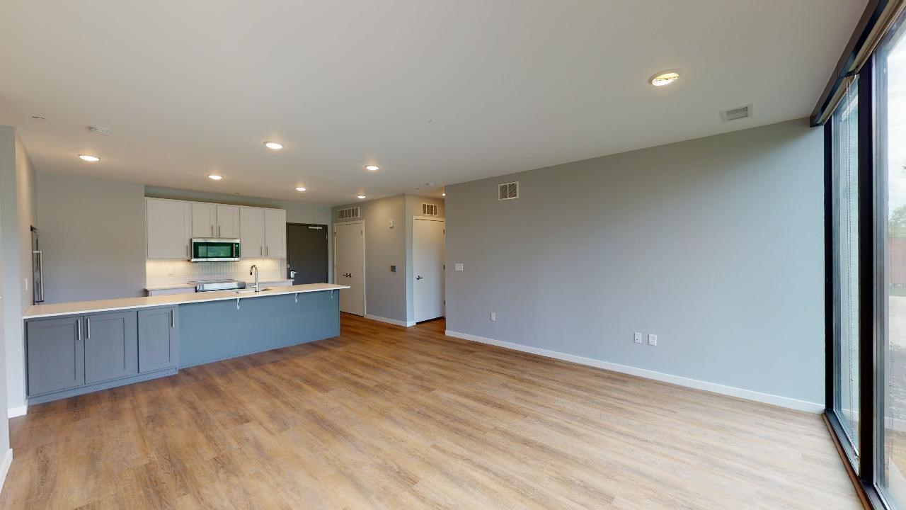 1 University Way Unit: 414