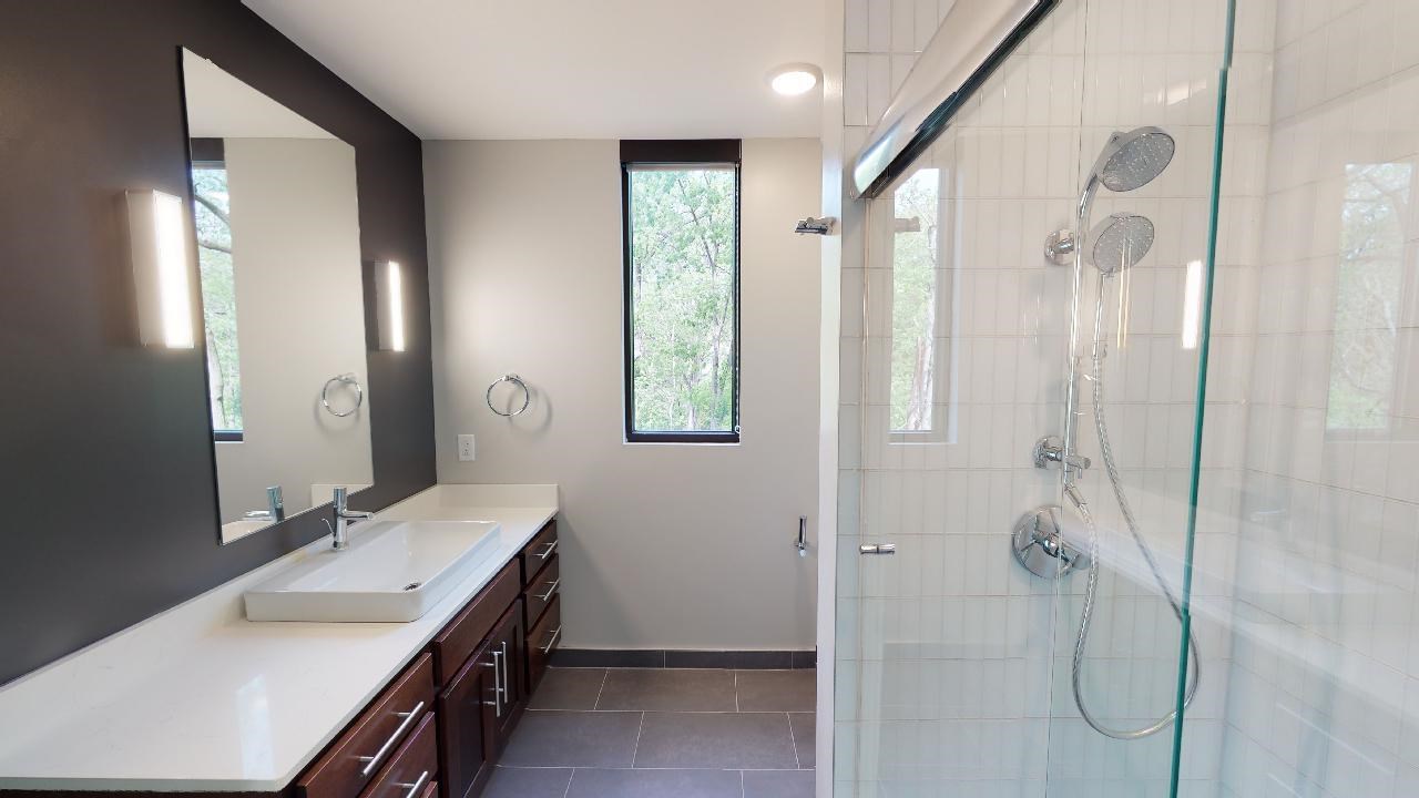 1 University Way Unit: 414