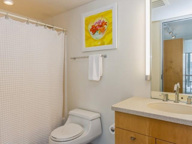 221 E College St Unit: 1104