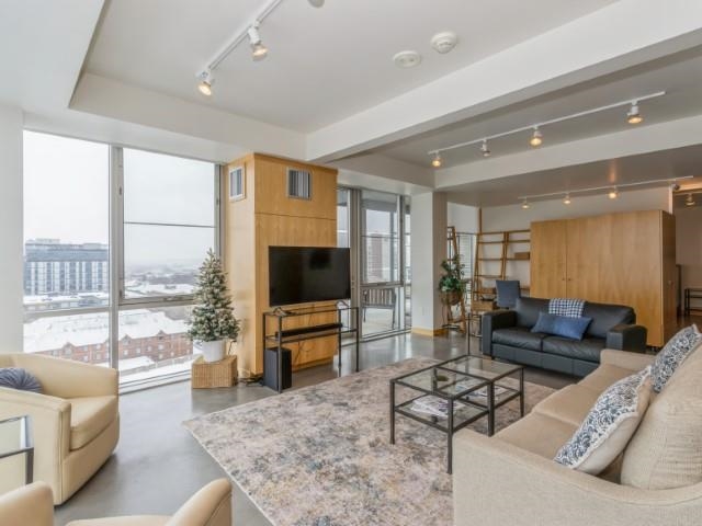 221 E College St Unit: 1104