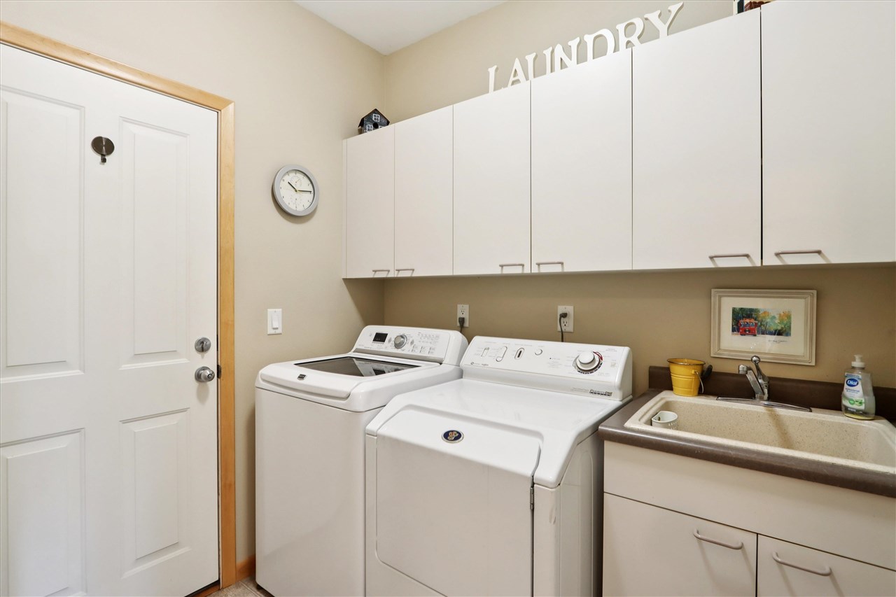 241 Green Mountain Dr