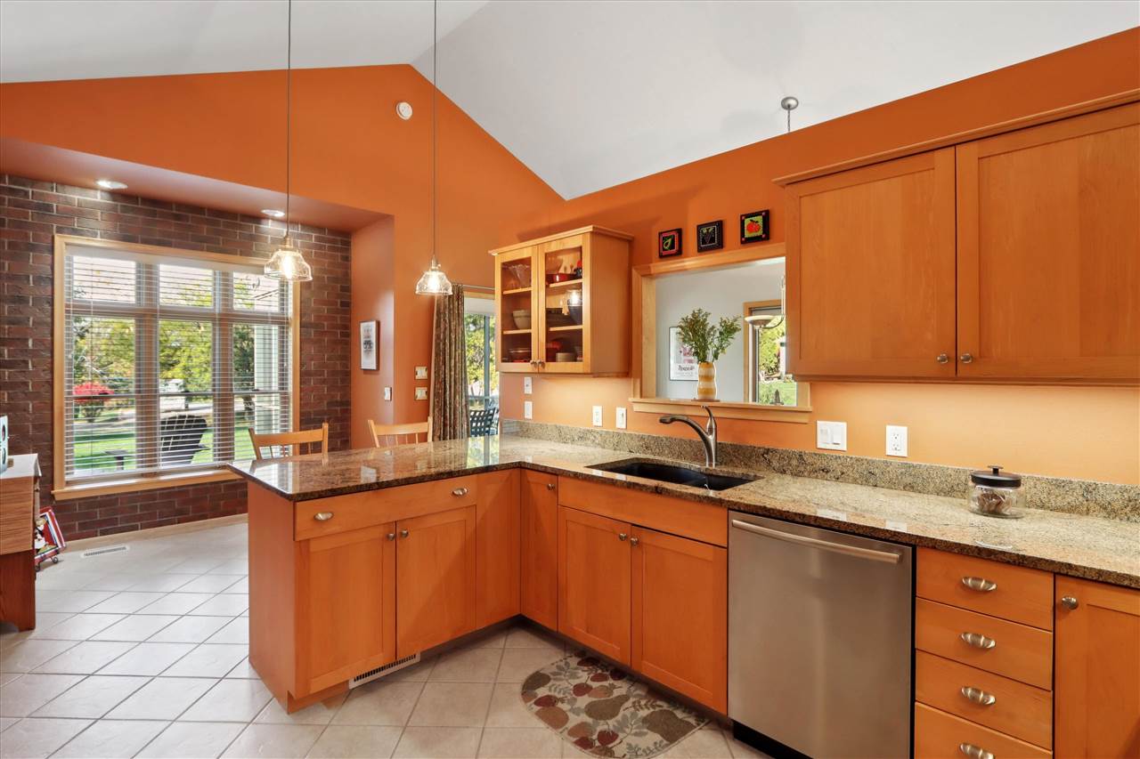 241 Green Mountain Dr