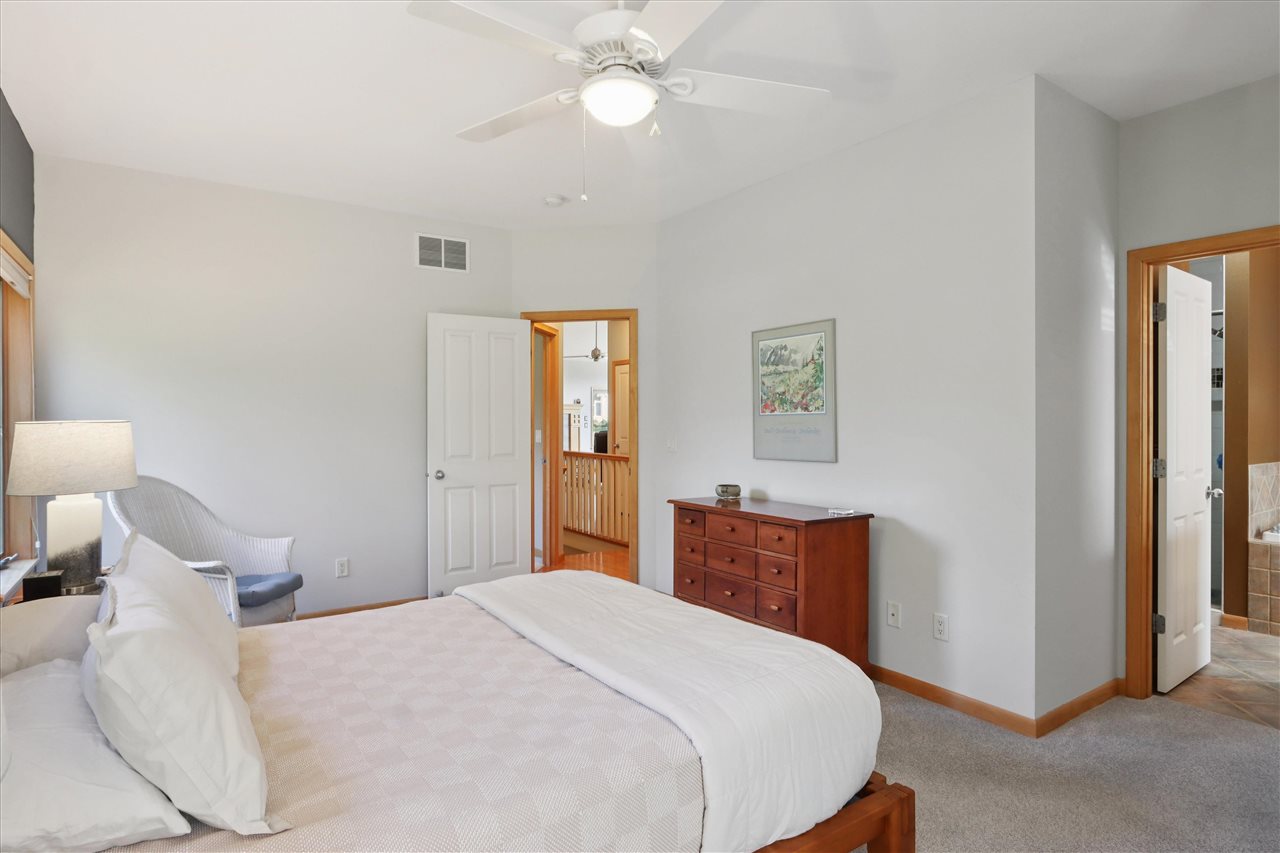 241 Green Mountain Dr