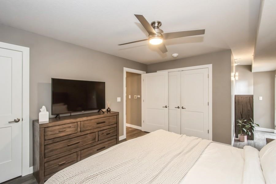 332 S Linn St Unit: 405