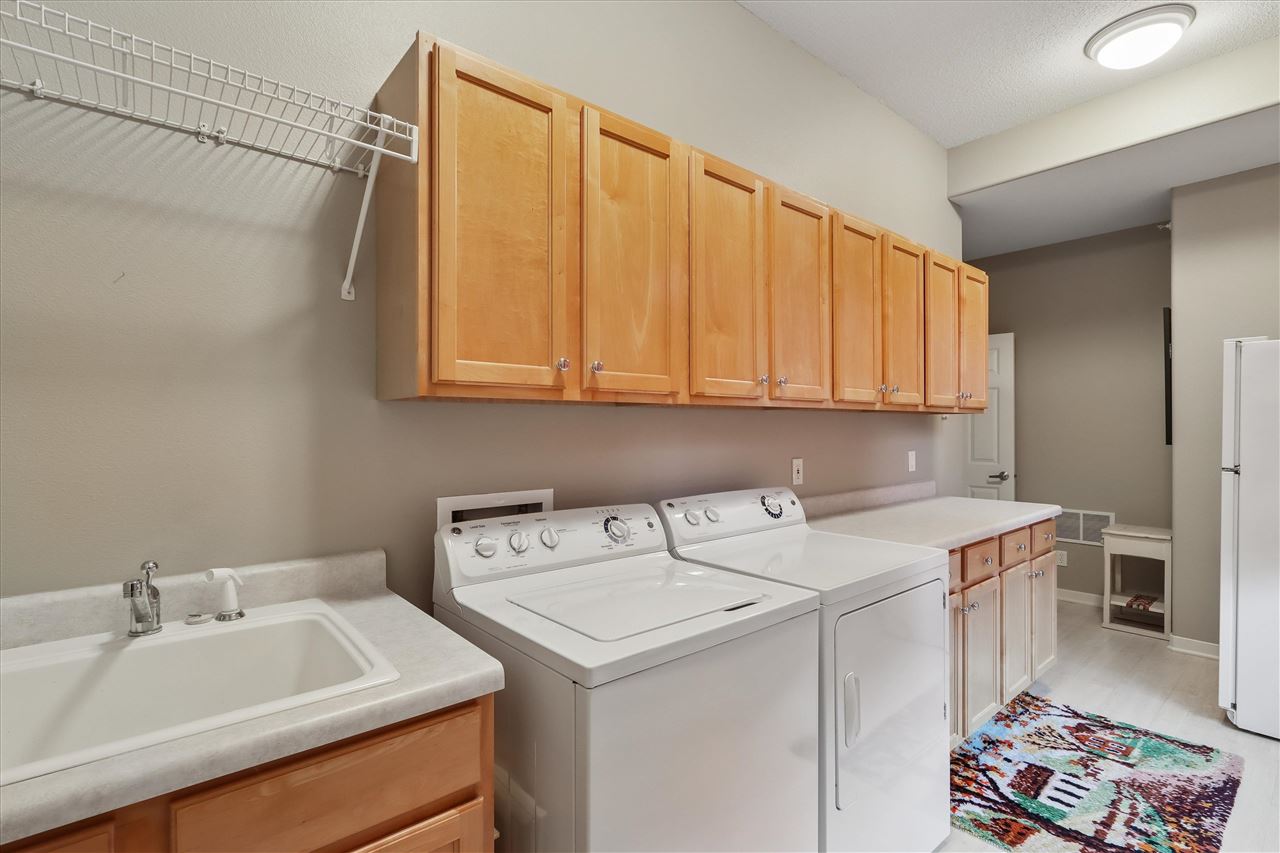 245 Holiday Rd Unit: 3