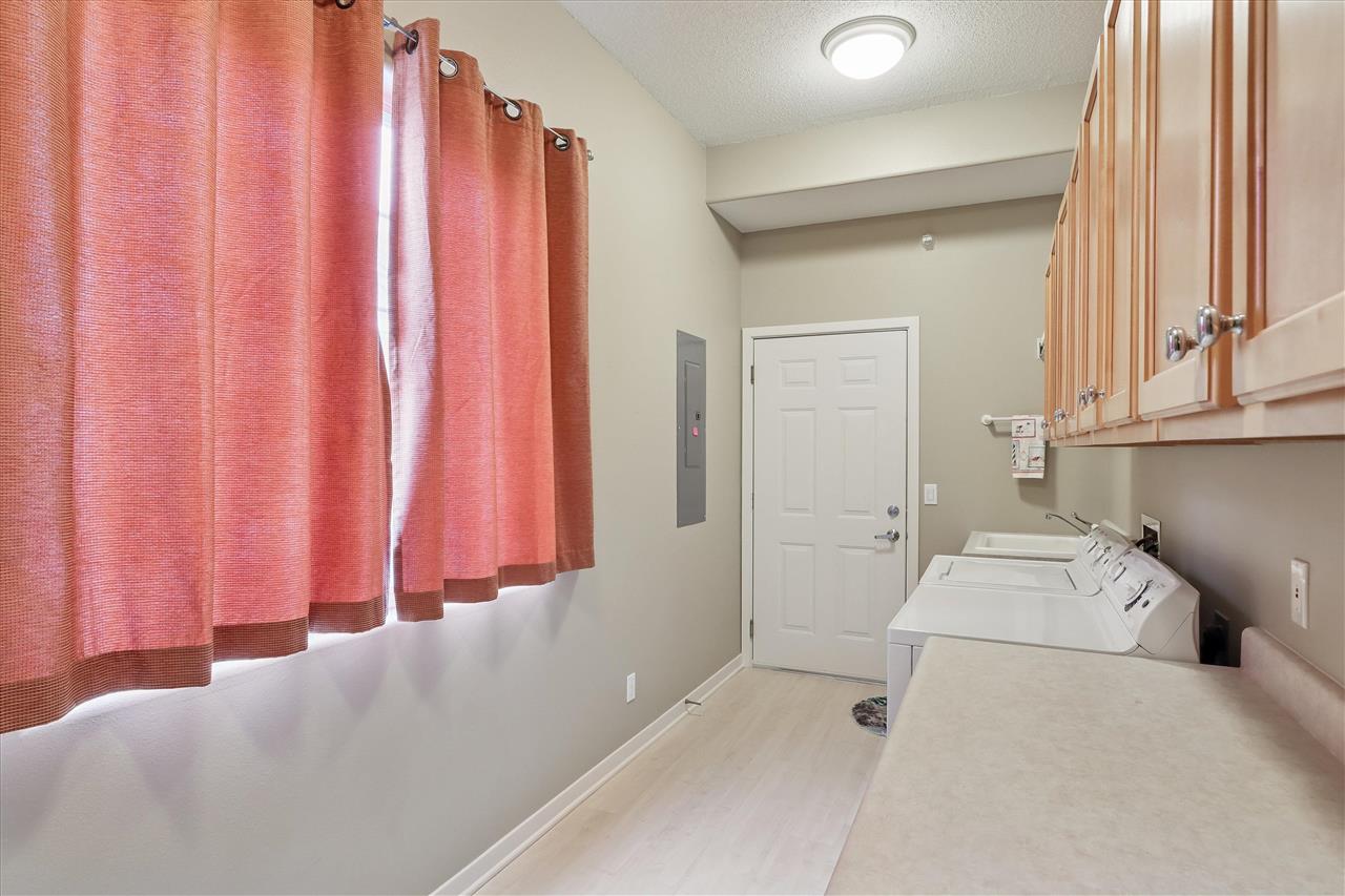 245 Holiday Rd Unit: 3