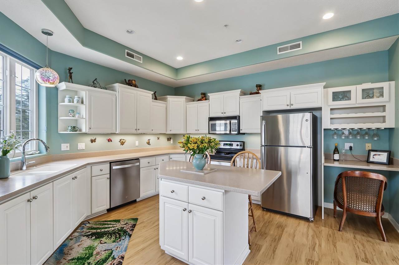 245 Holiday Rd Unit: 3