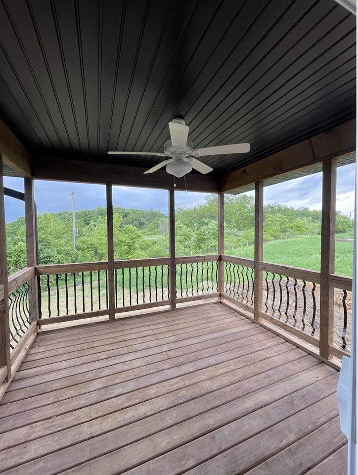 3160 Lampe Ln Unit: c