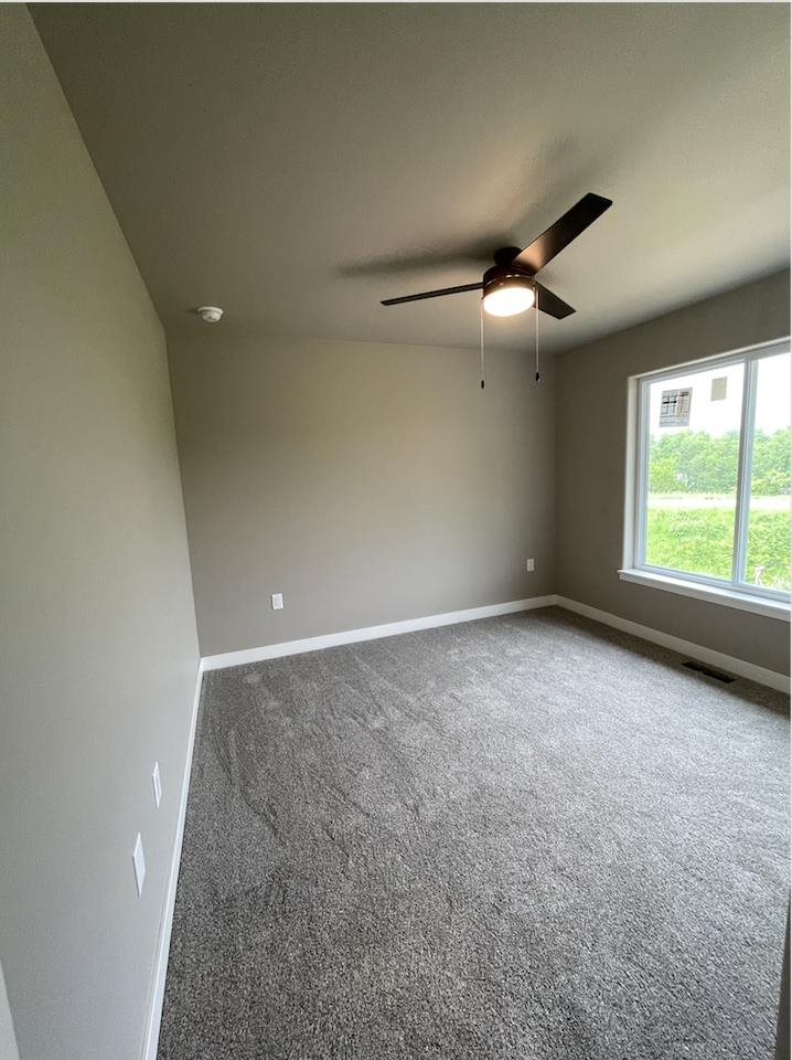 3160 Lampe Ln Unit: c