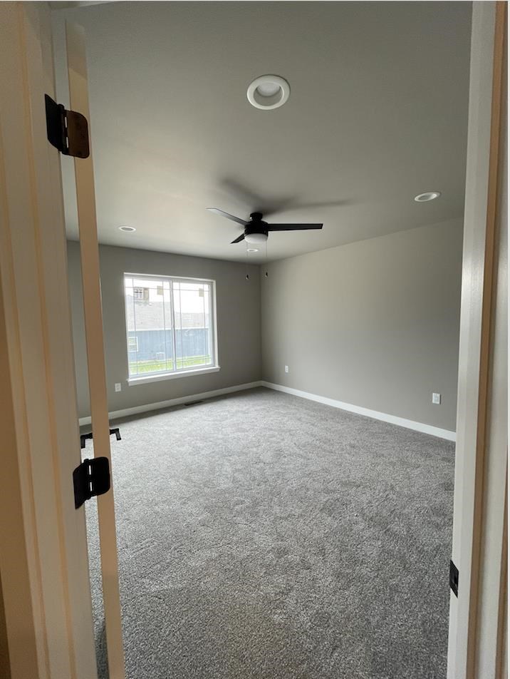 3160 Lampe Ln Unit: c