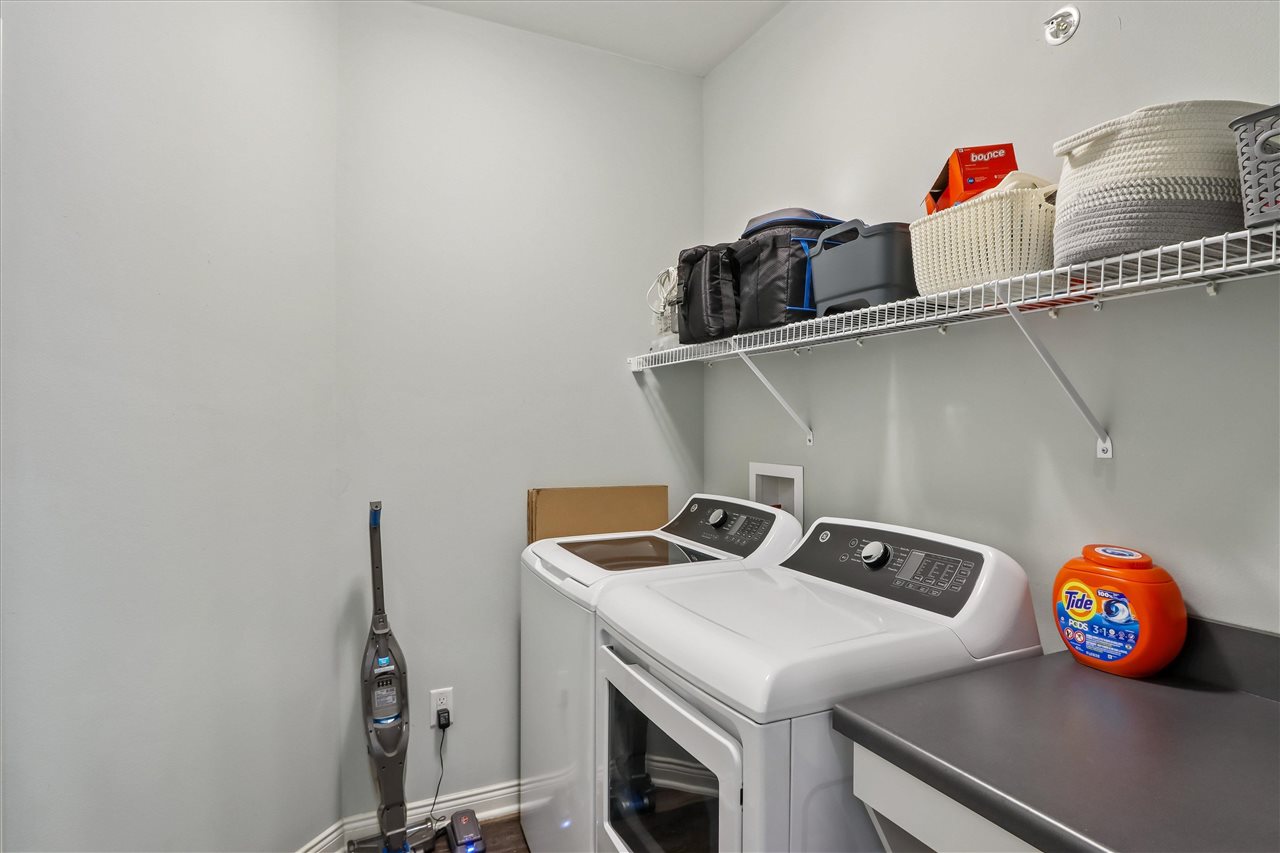 2194 Willenbrock Cir.