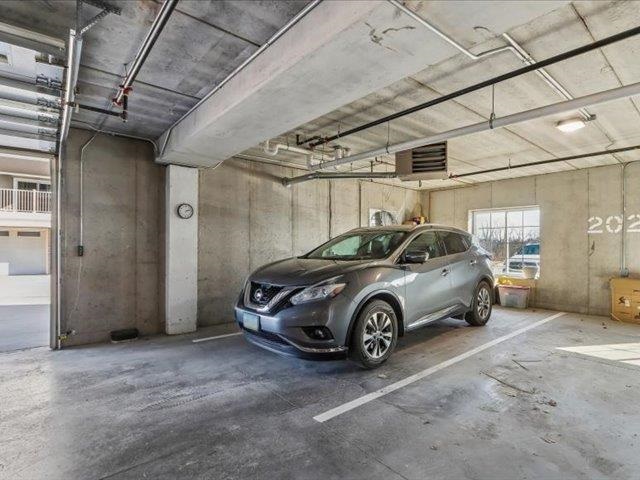 2873 Spring Rose Cir Unit: 102