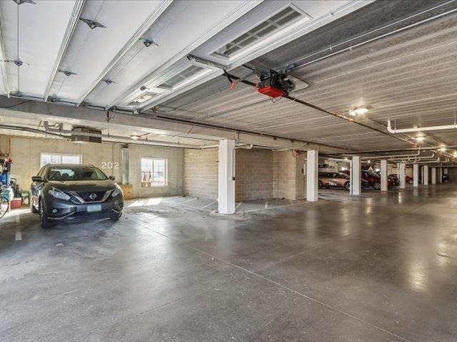 2873 Spring Rose Cir Unit: 102