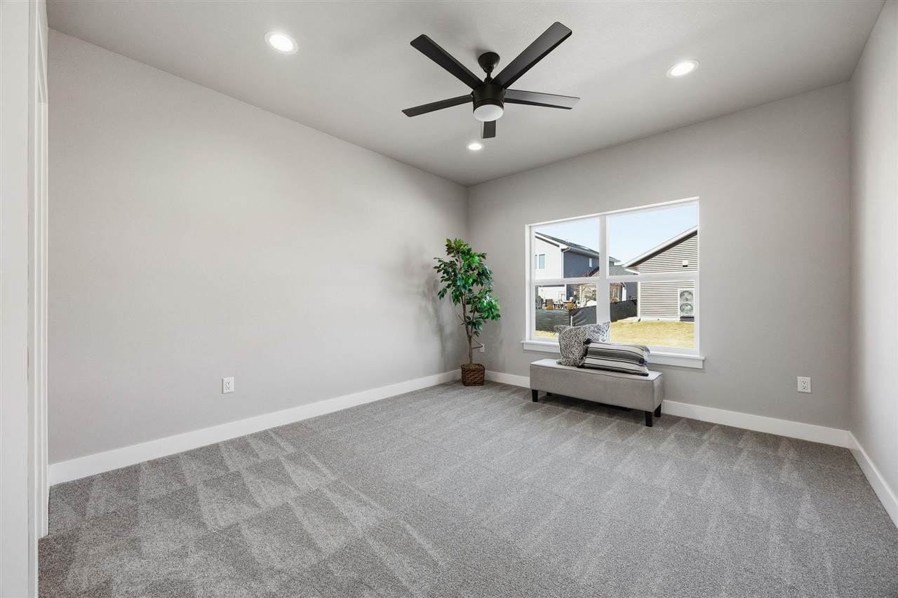 1760 Sherman Dr