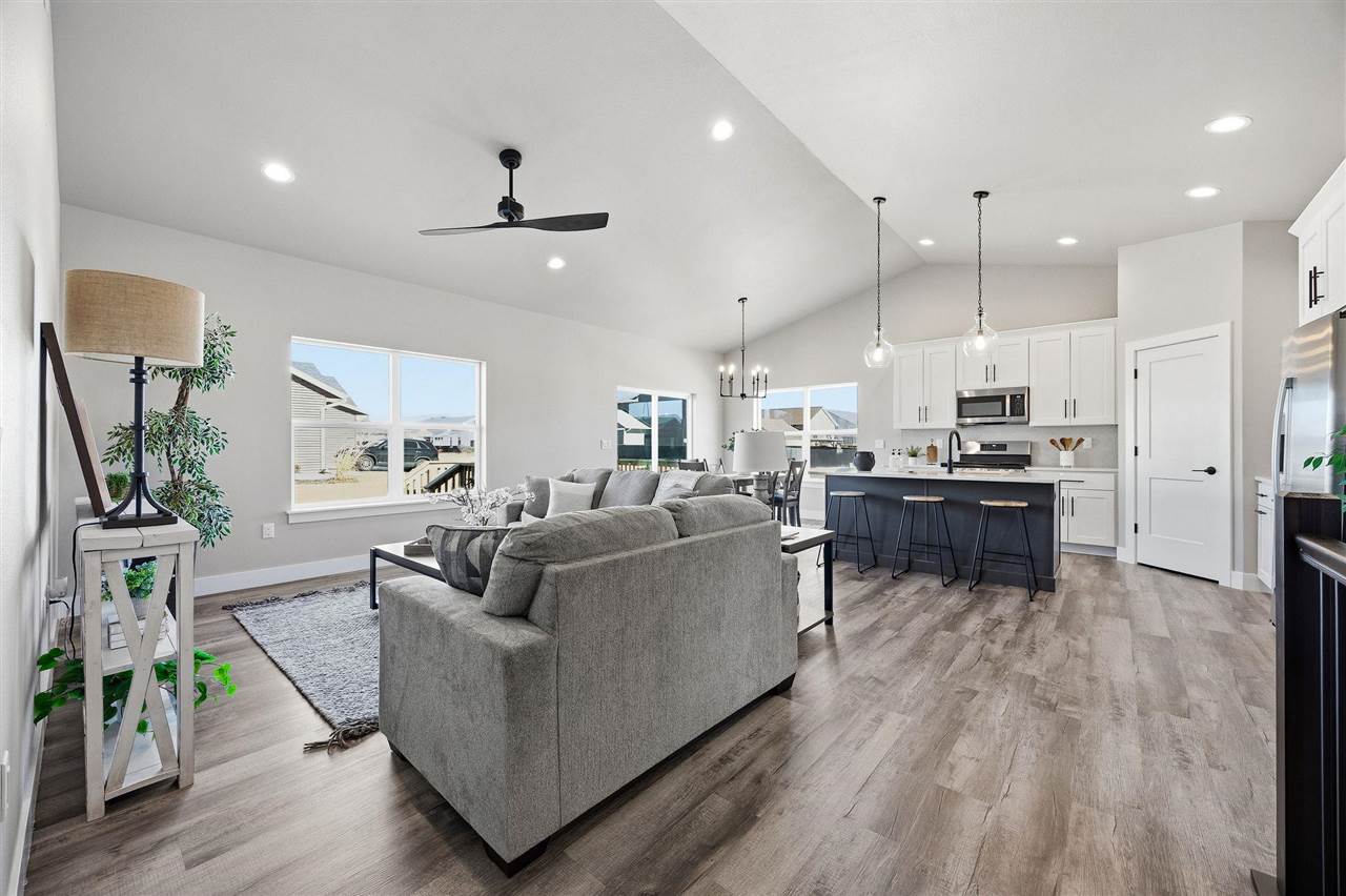 1760 Sherman Dr