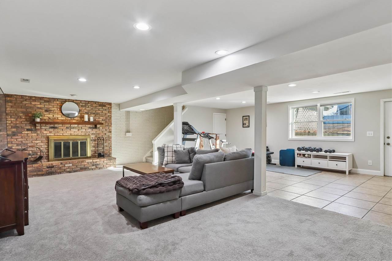 1835 Hafor Dr