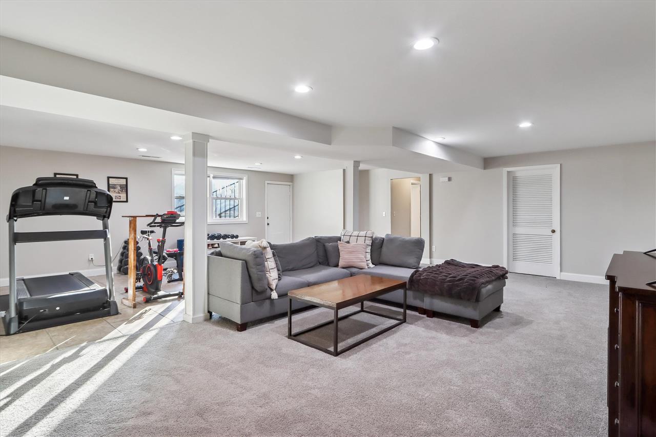 1835 Hafor Dr