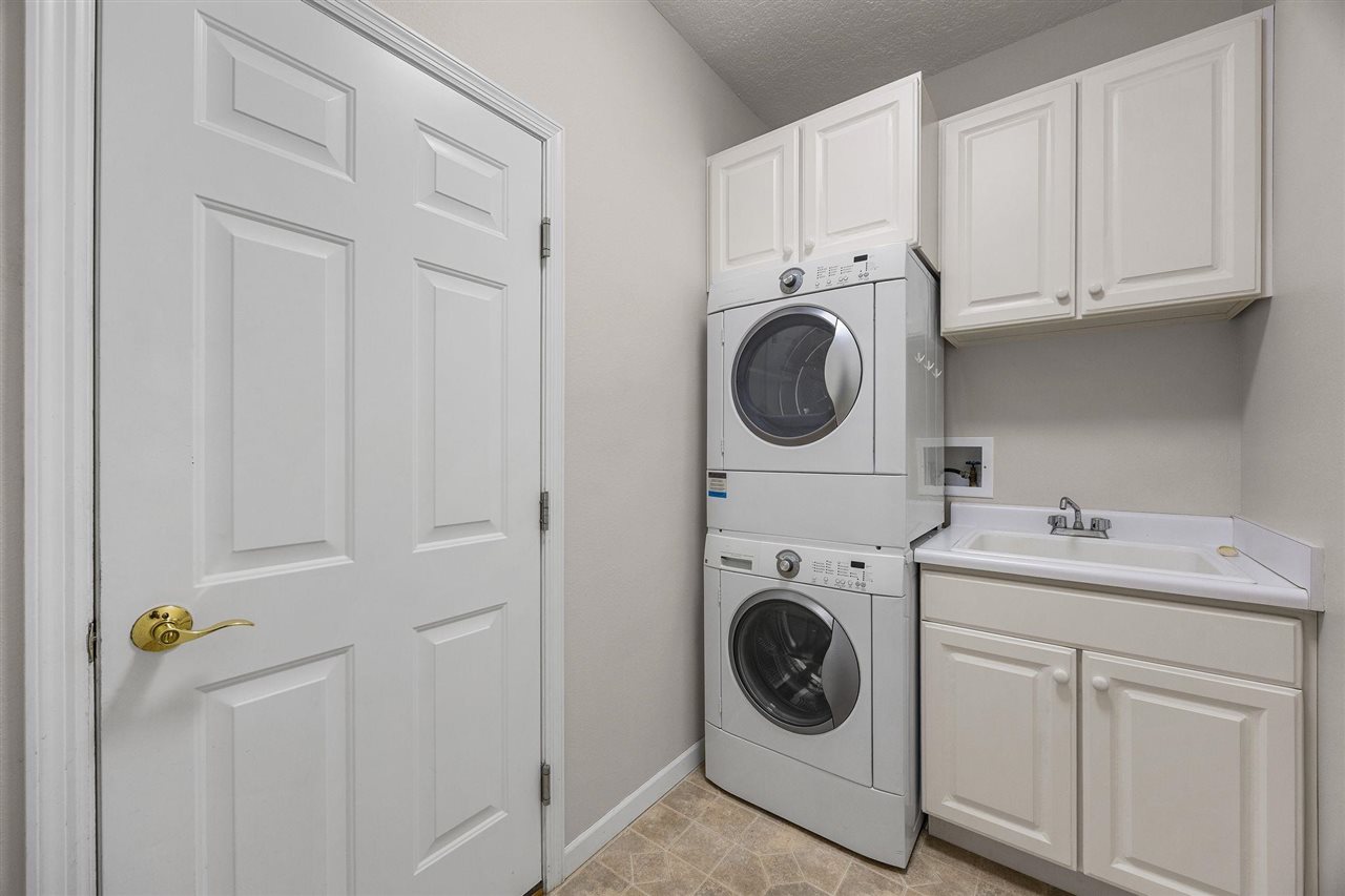 4242 Morel Cir