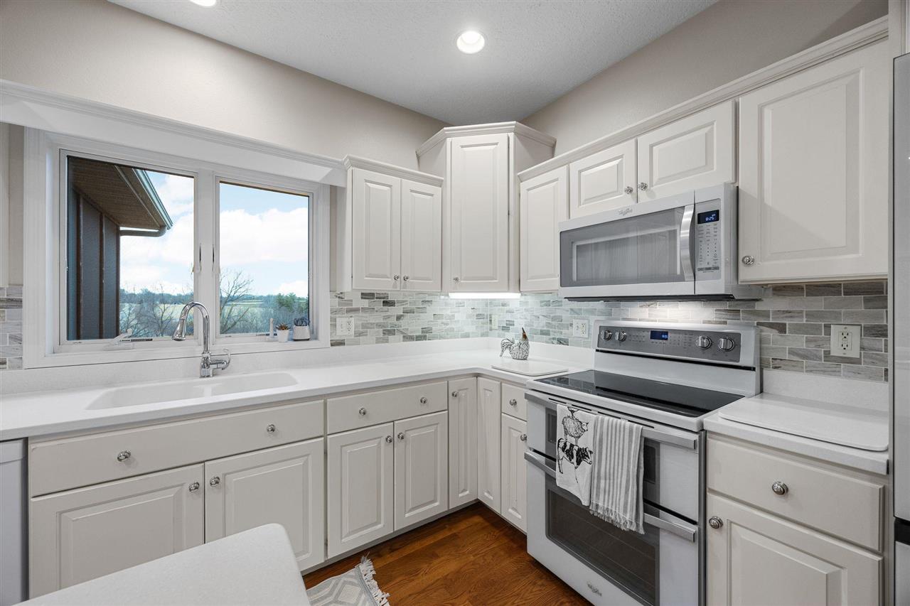 4242 Morel Cir