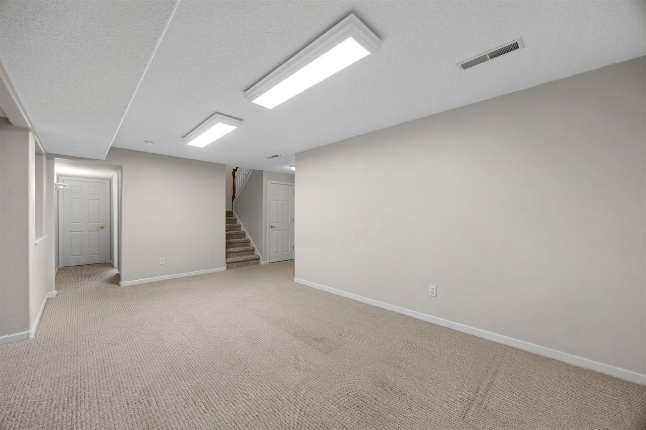 4242 Morel Cir