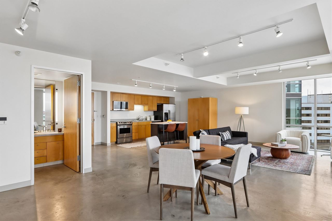 221 E College St Unit: 801