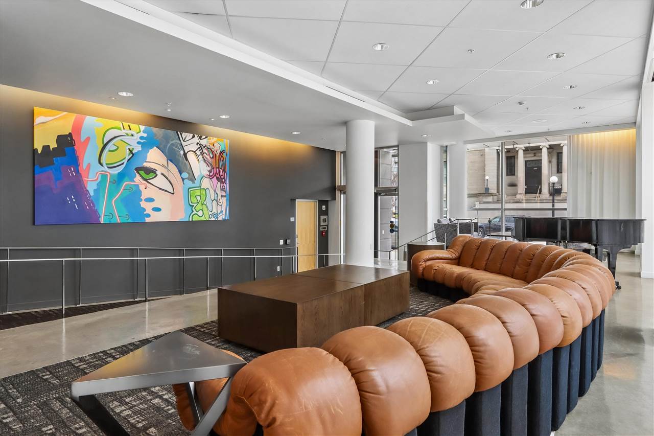 221 E College St Unit: 801