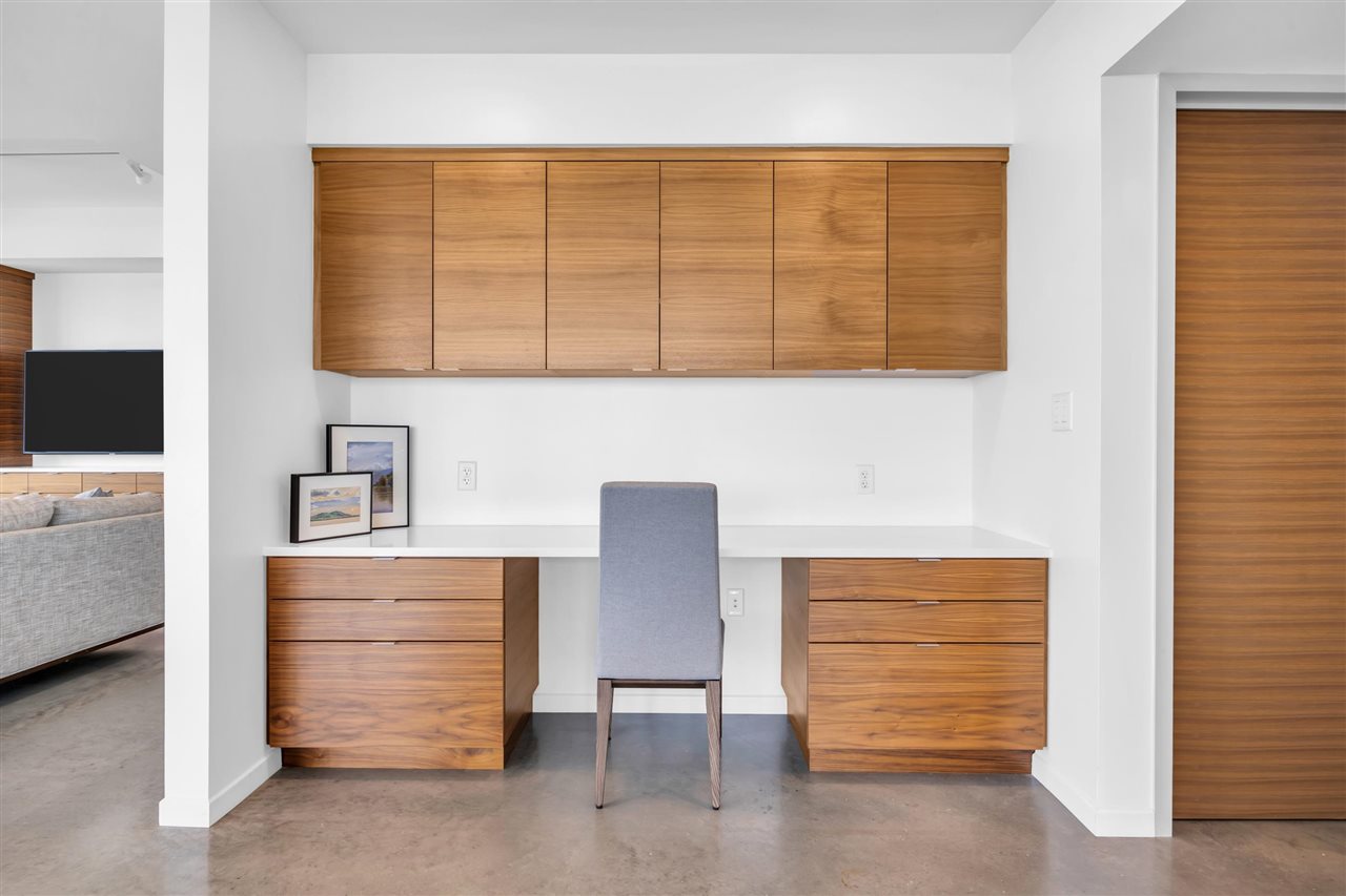 404 E College St Unit: No. 1101 + 1102