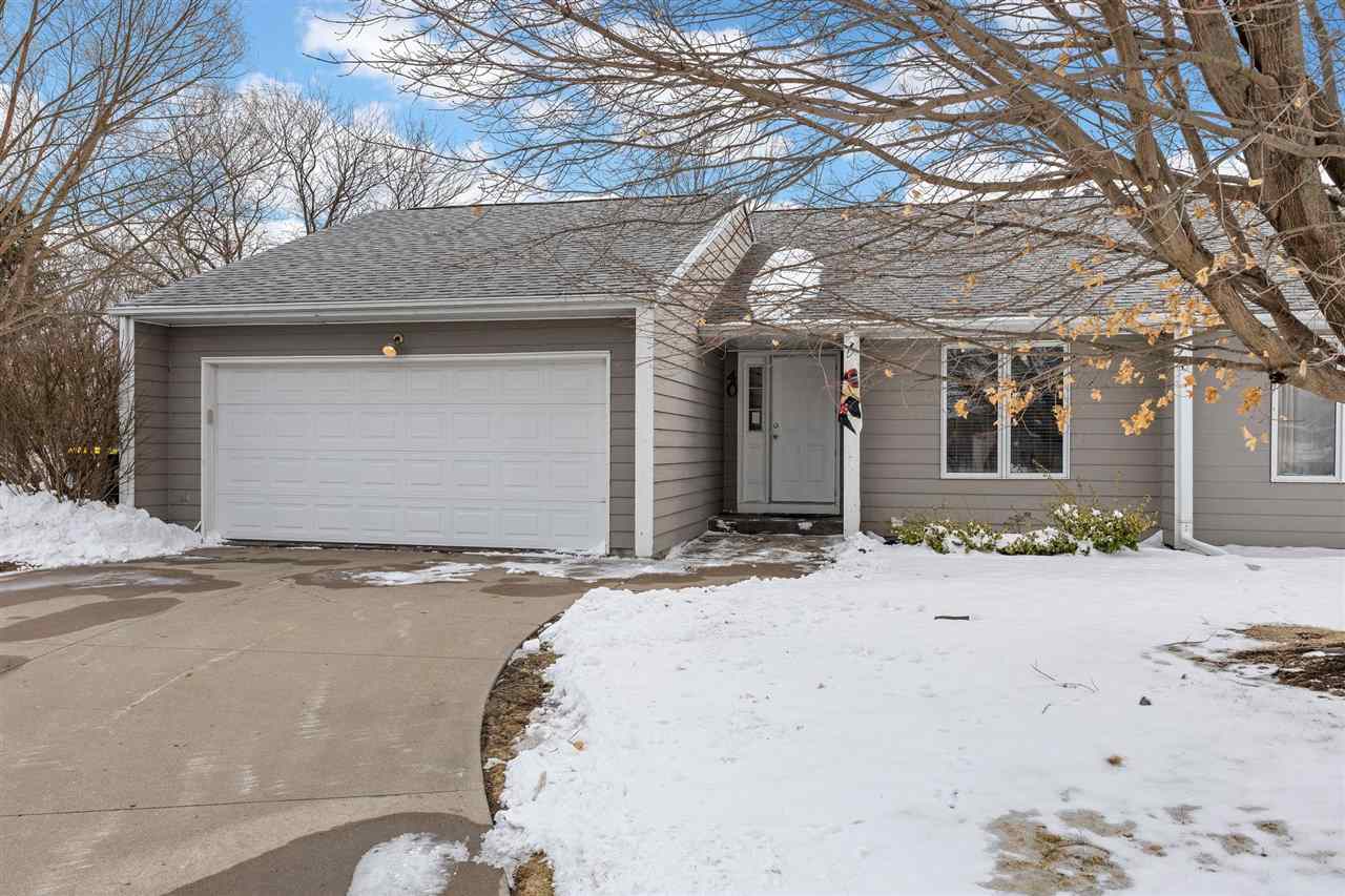 40 Gryn Ct