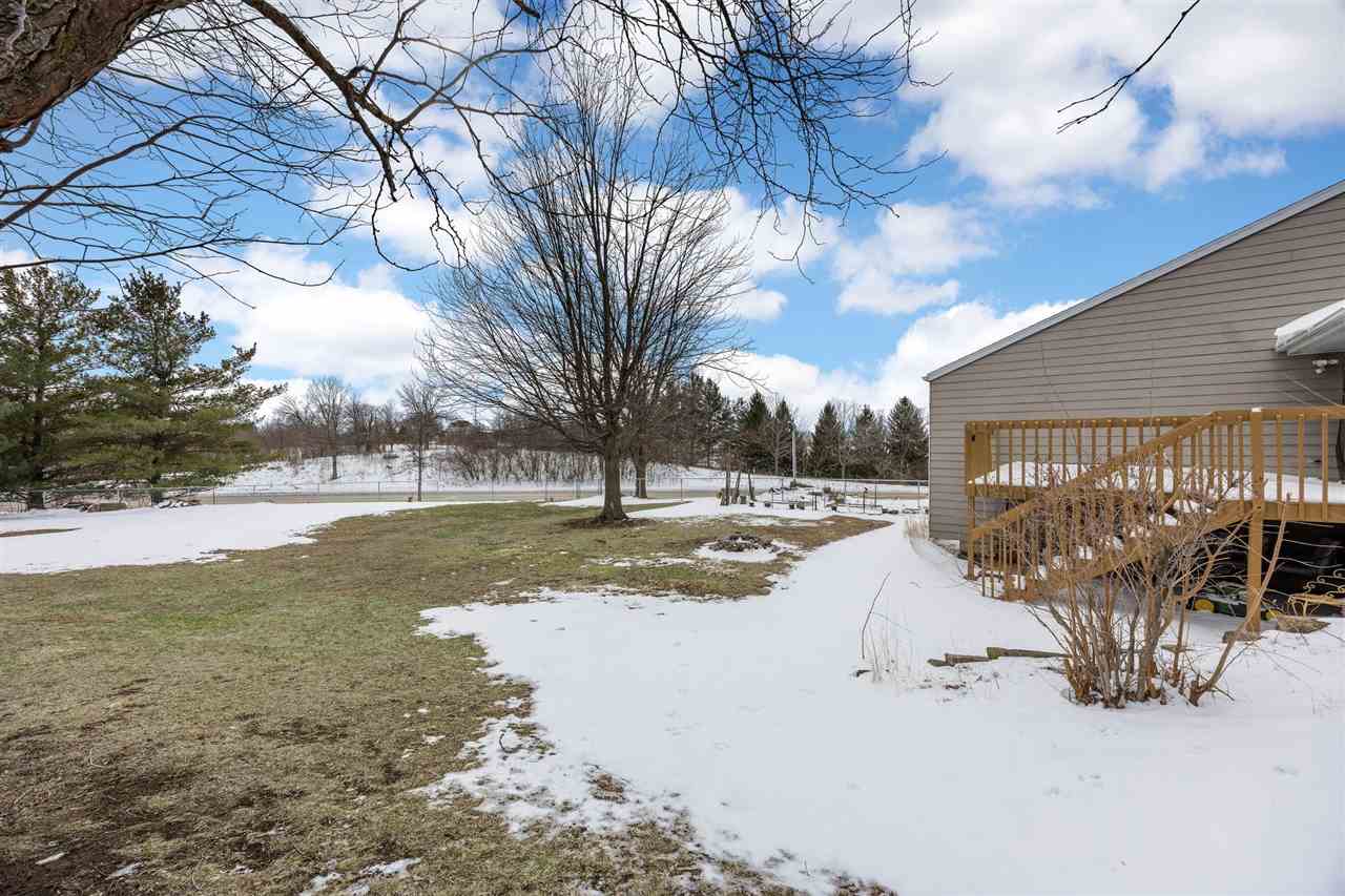 40 Gryn Ct