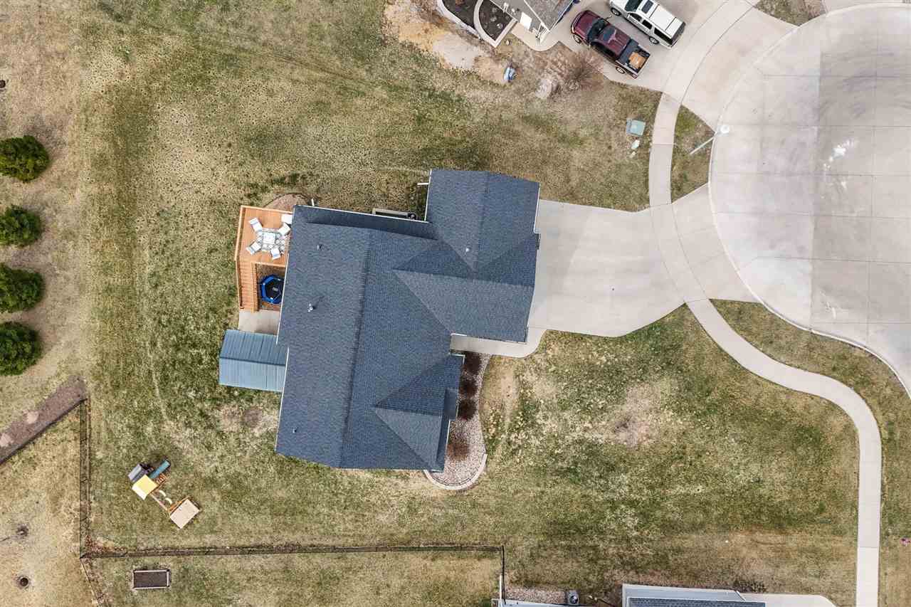 1040 Grouse Ct