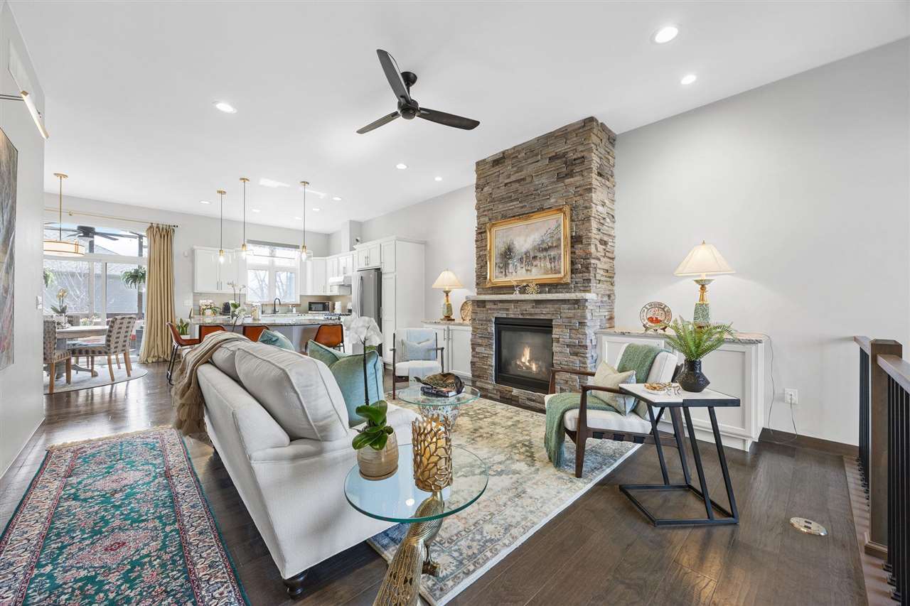 1307 High Country Pl