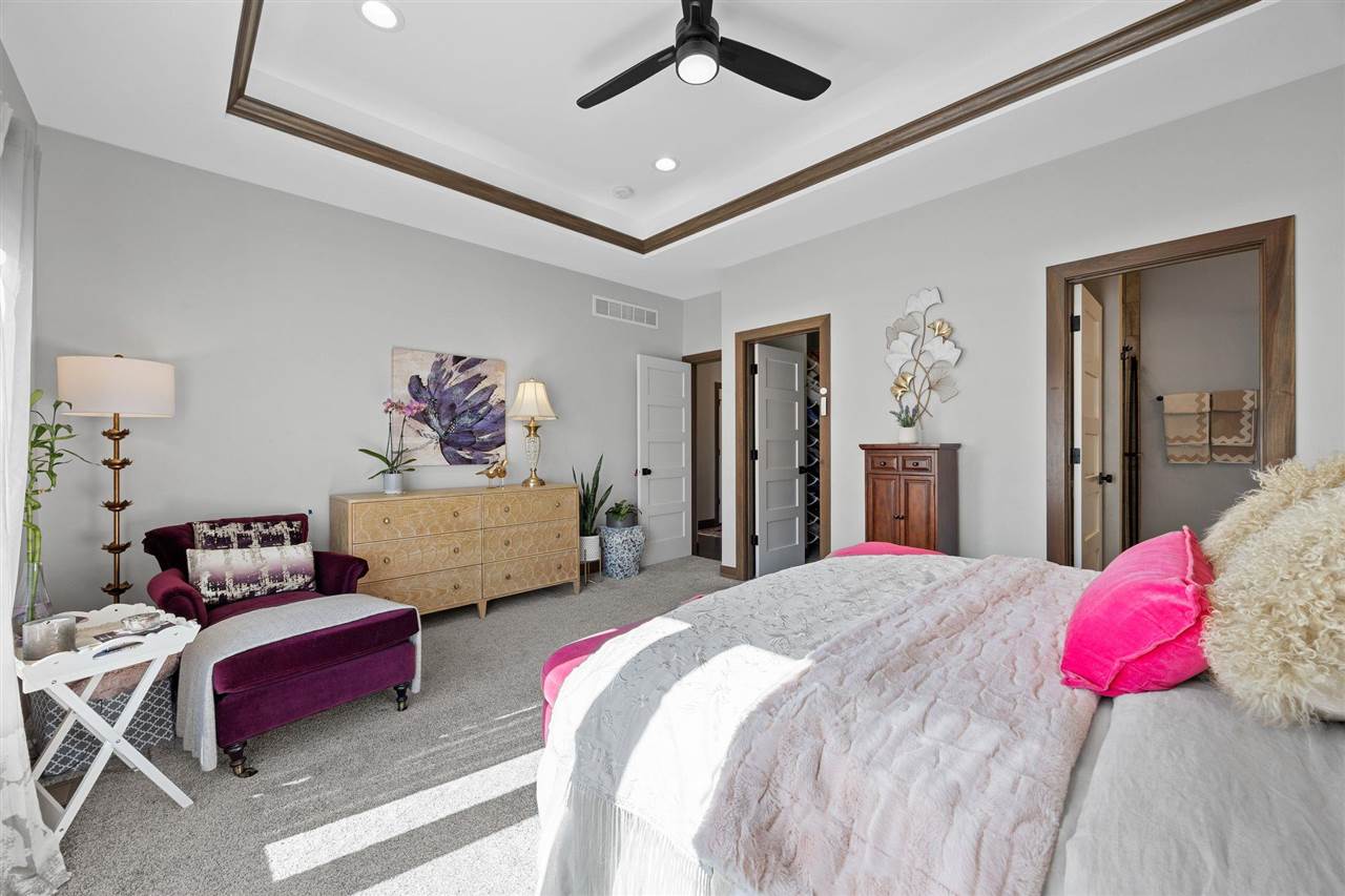 1307 High Country Pl