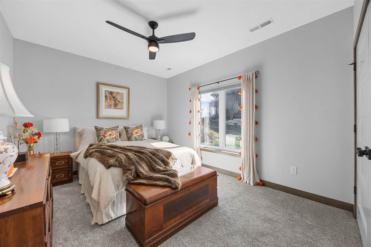 1307 High Country Pl