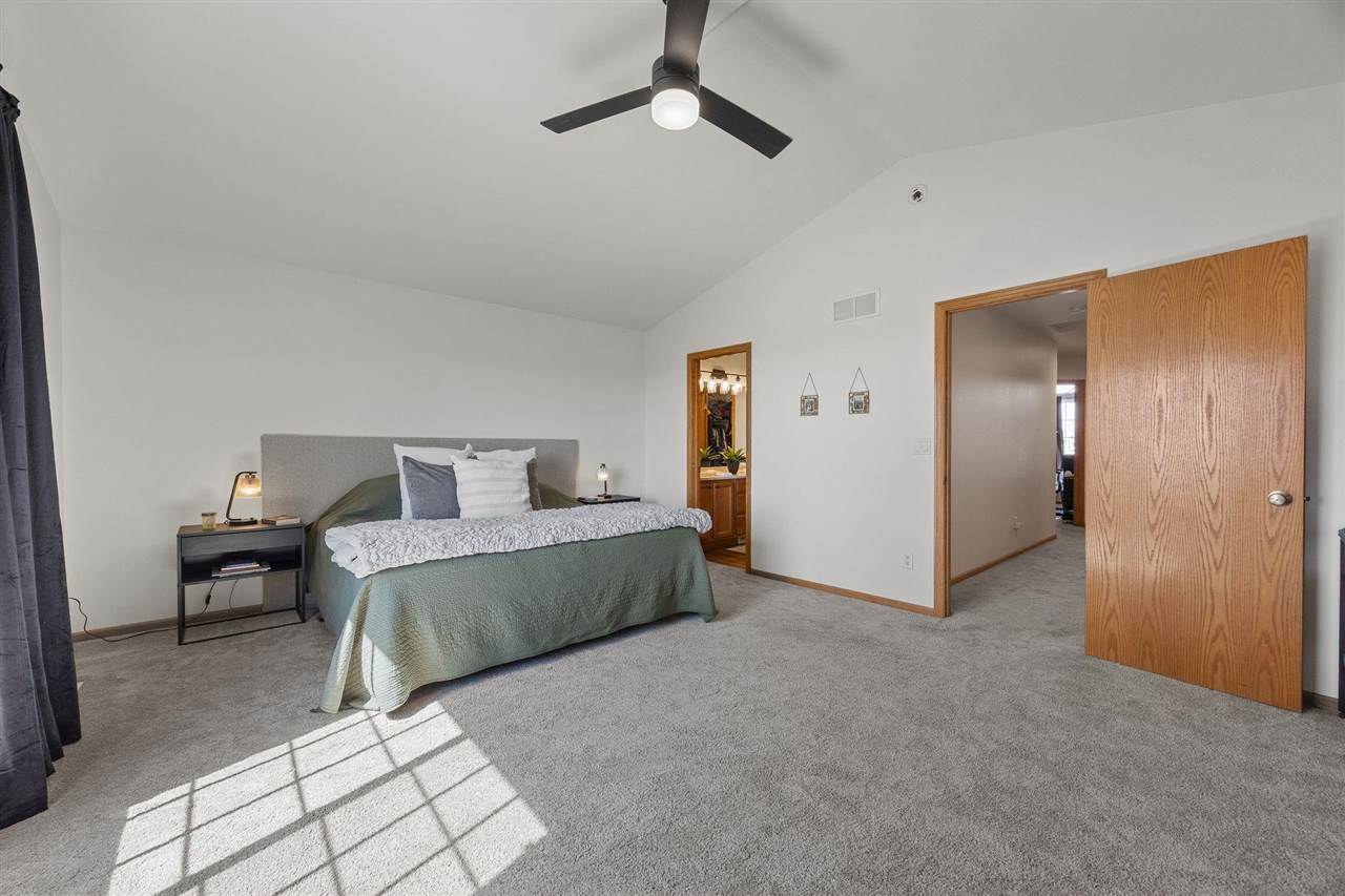 1289 Langenberg Ave