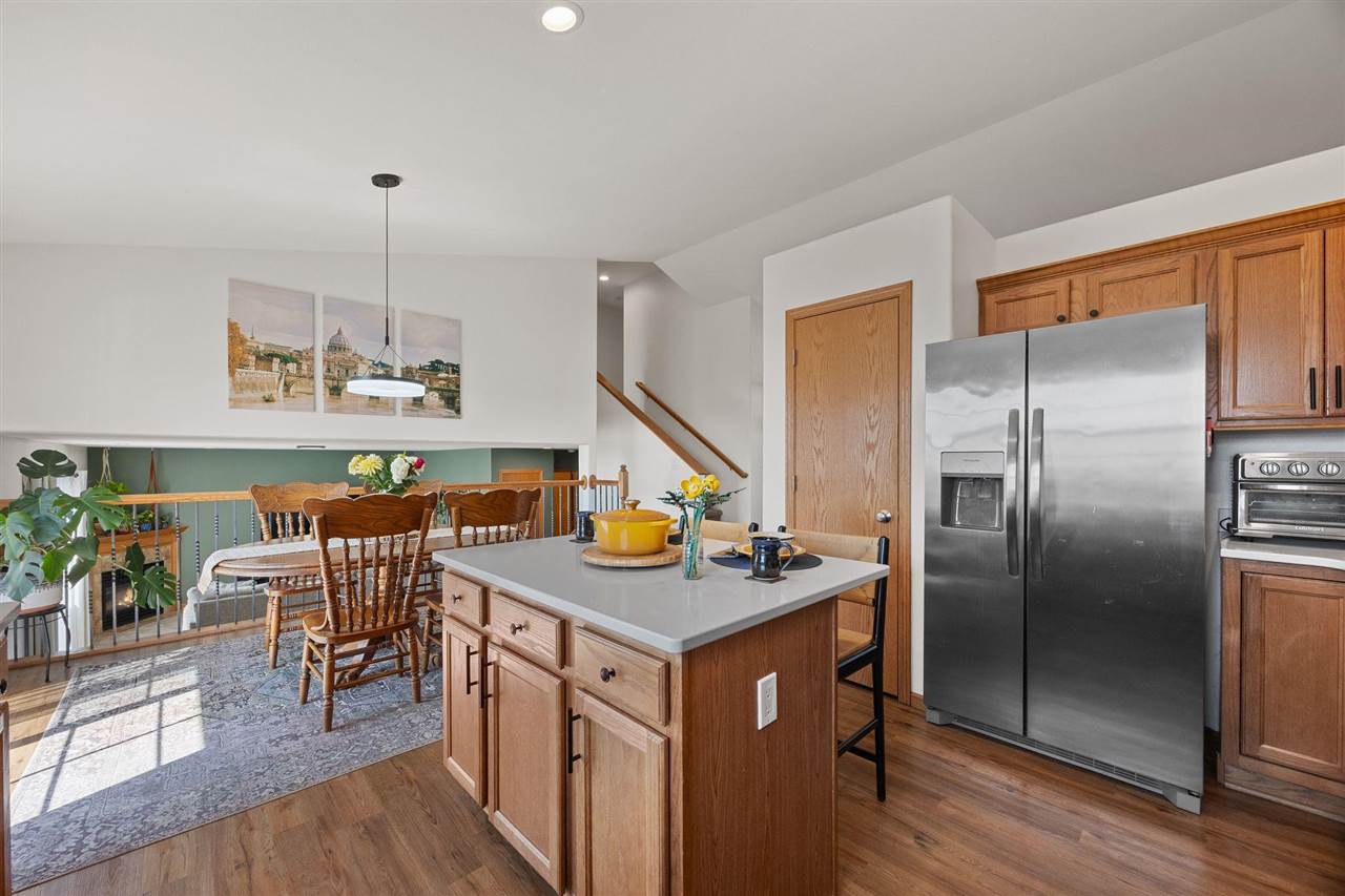 1289 Langenberg Ave