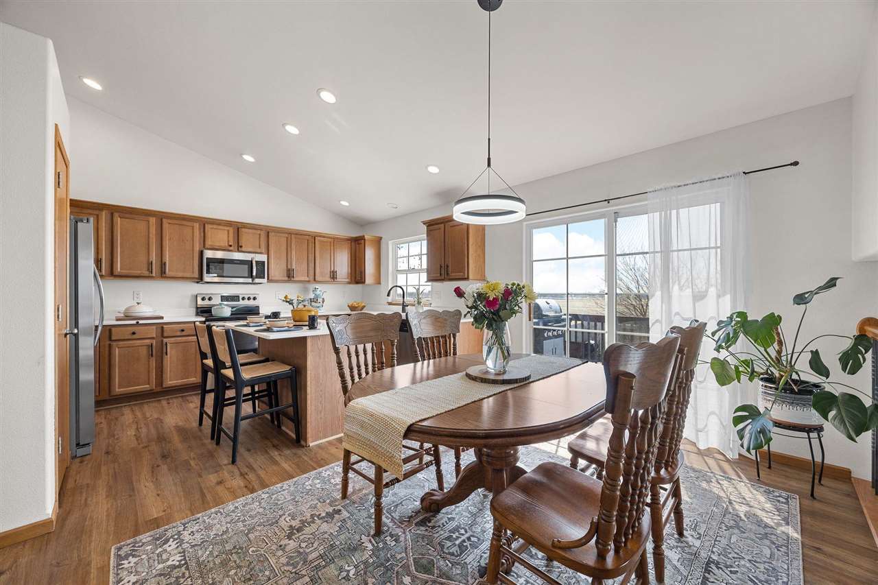 1289 Langenberg Ave