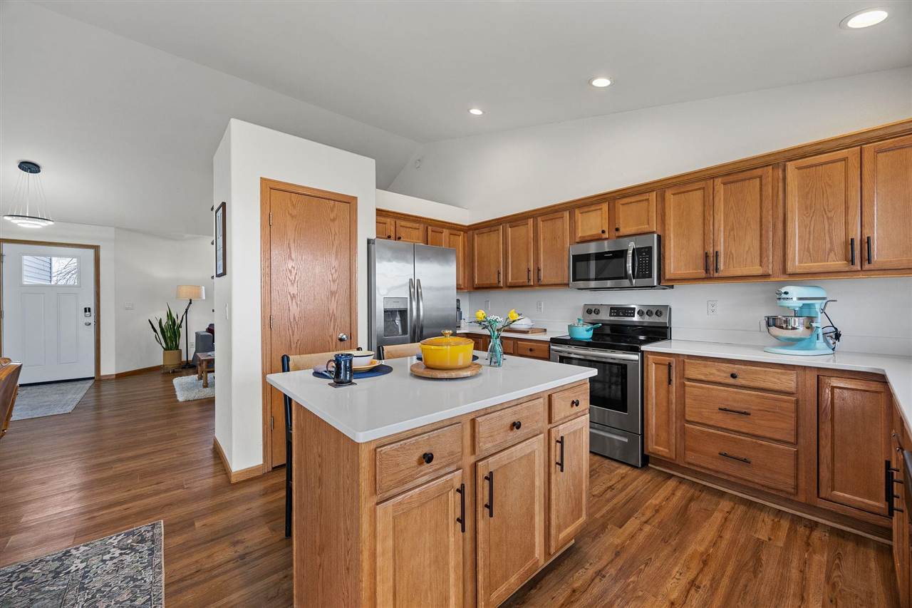 1289 Langenberg Ave