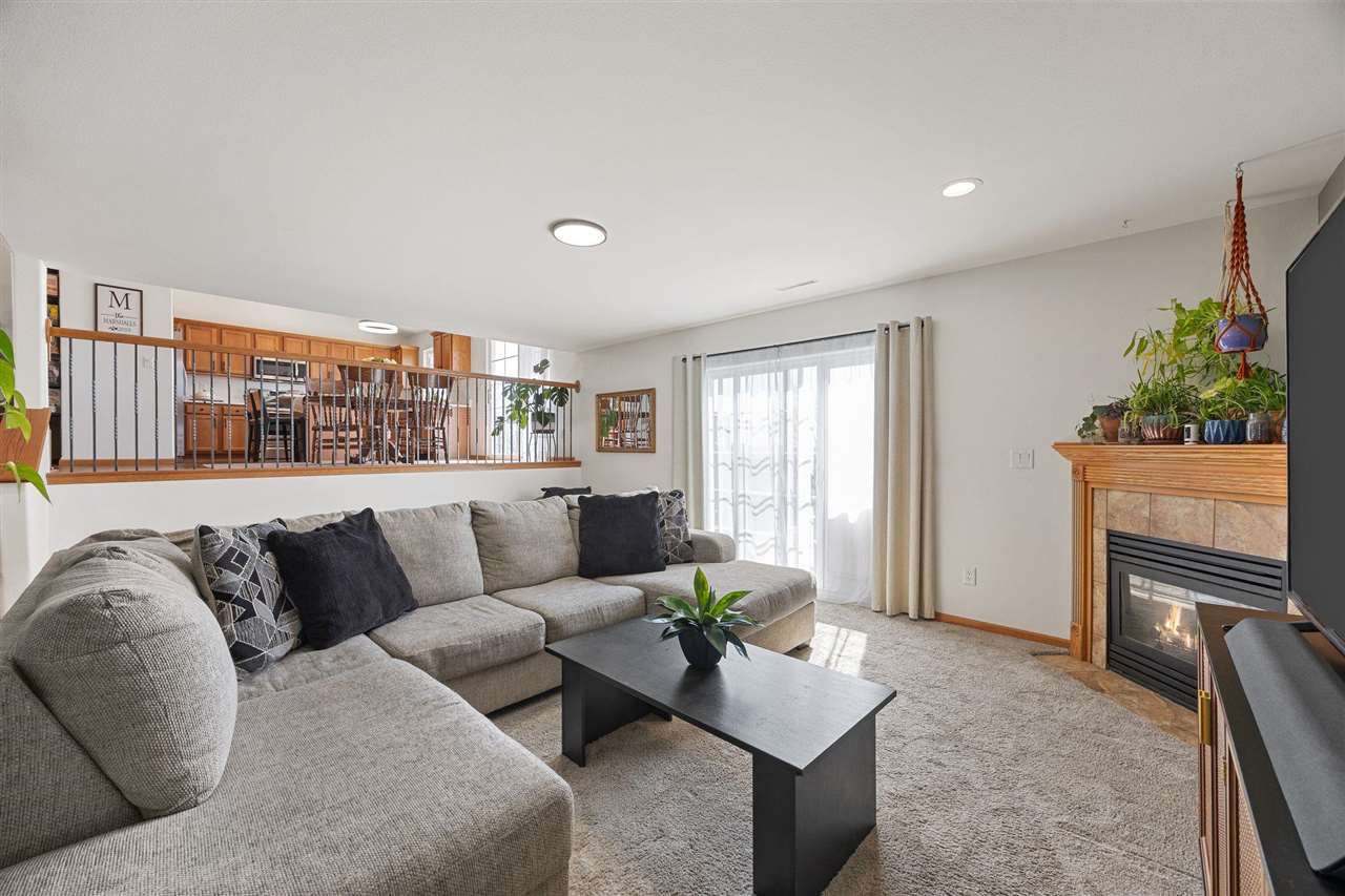1289 Langenberg Ave