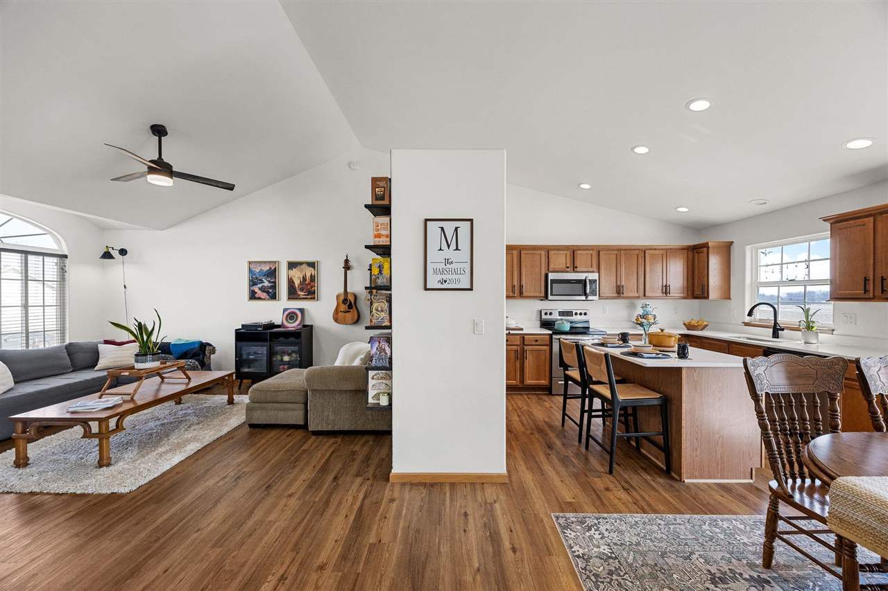 1289 Langenberg Ave
