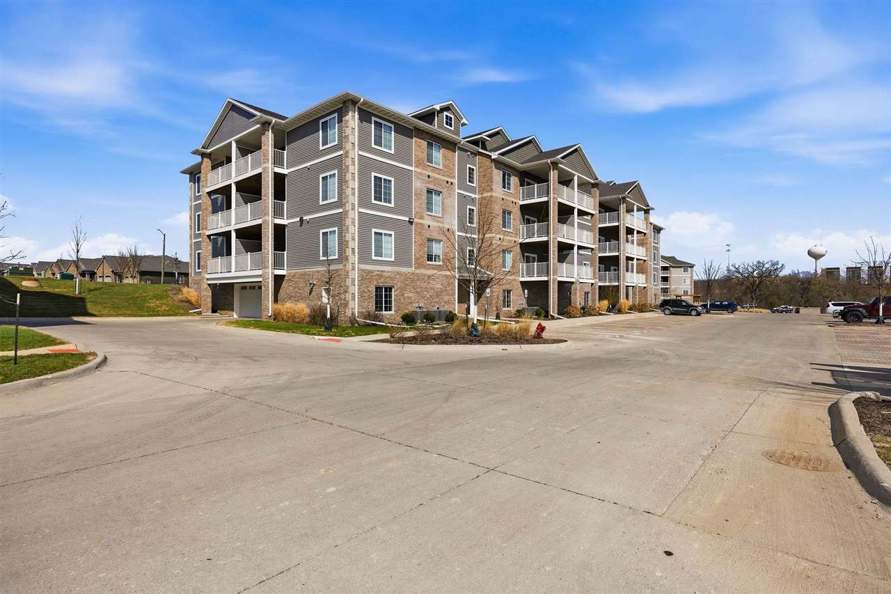 2871 Spring Rose Cir Unit: 105