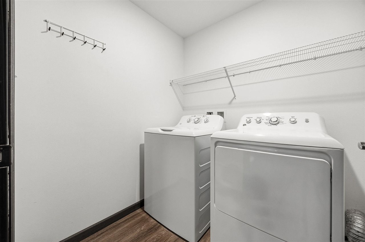 2871 Spring Rose Cir Unit: 105