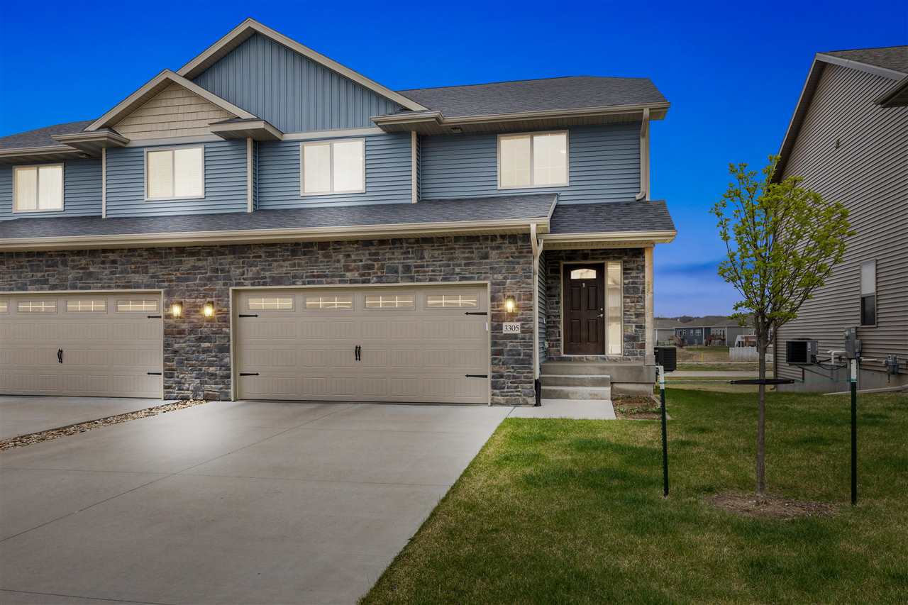 3305 Loethen Ln