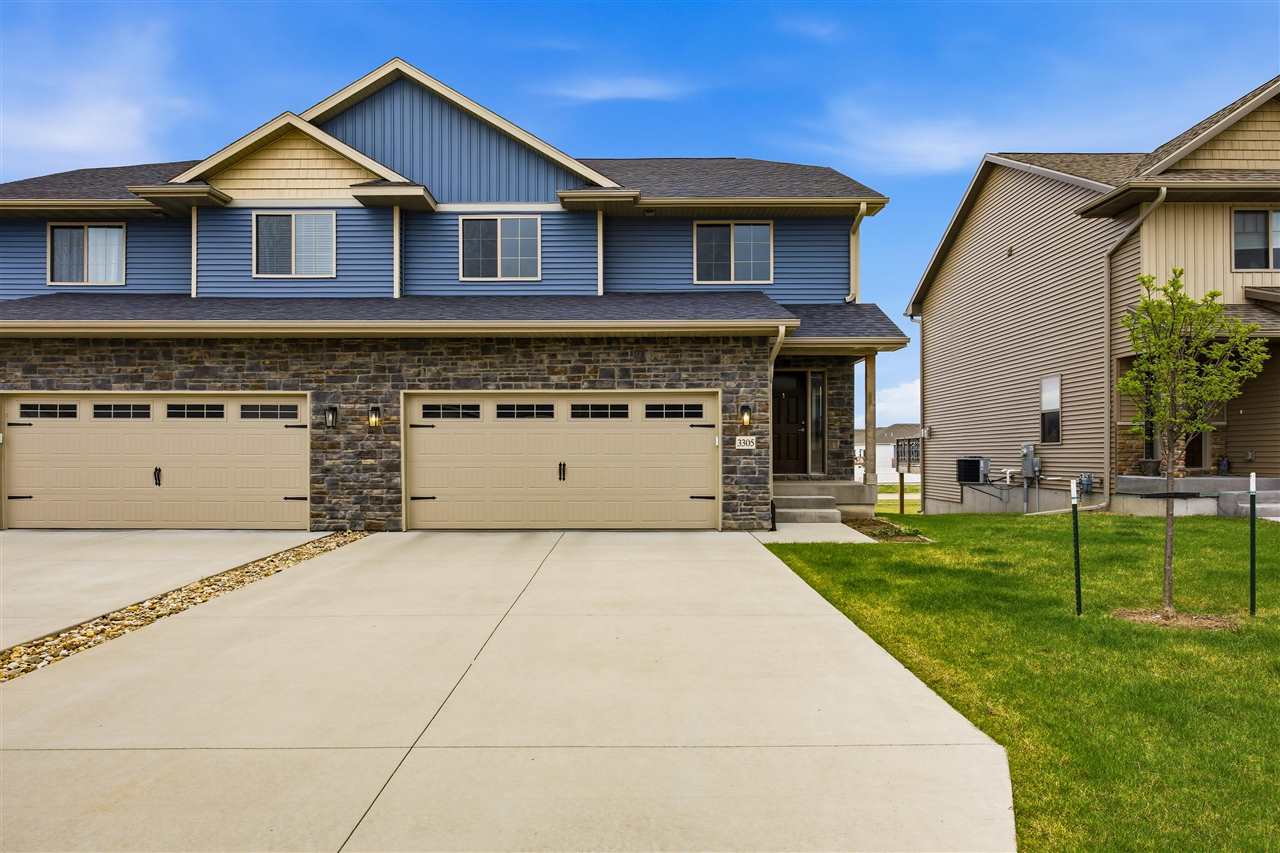 3305 Loethen Ln