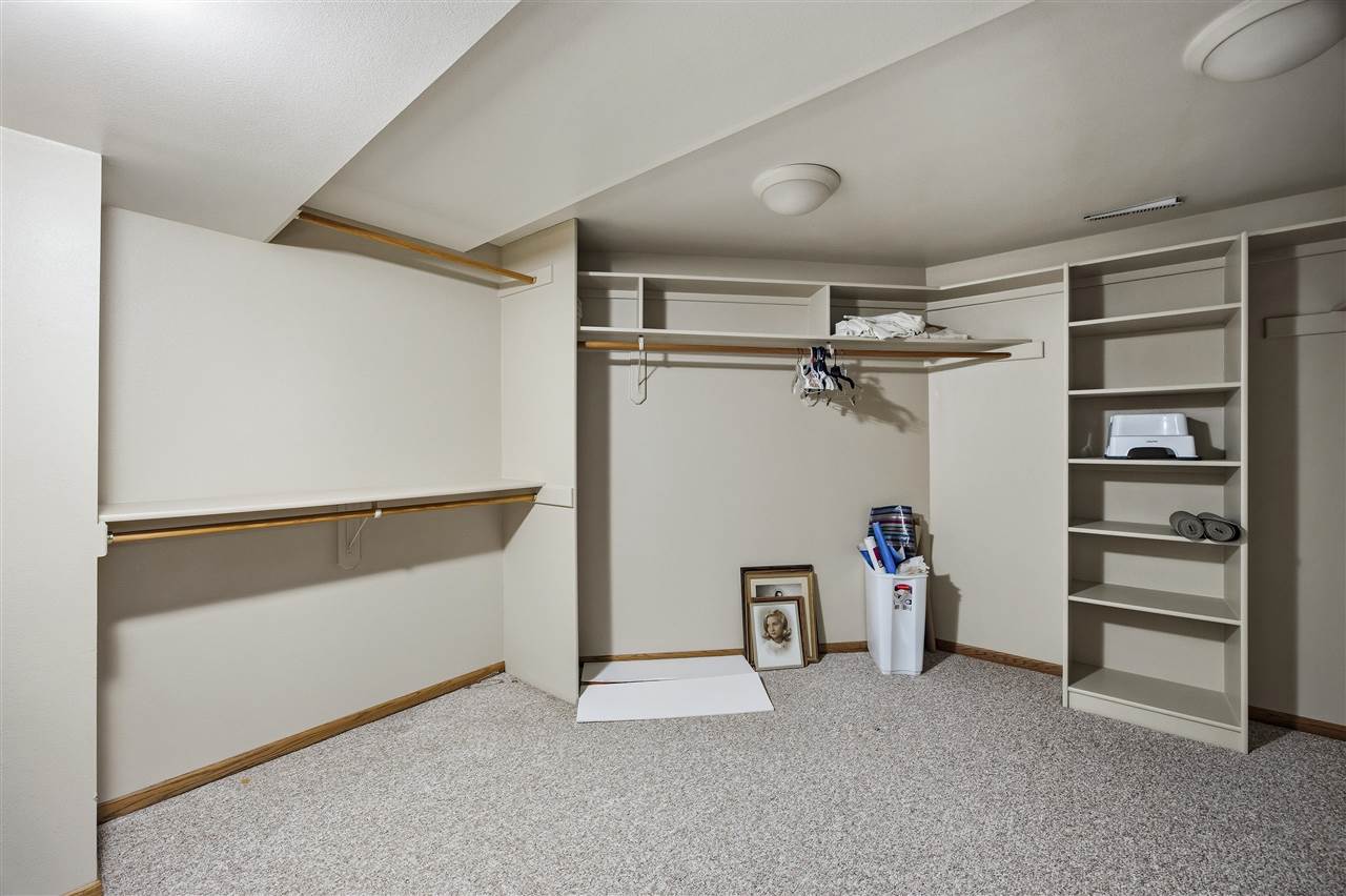 618 Stuart Ct
