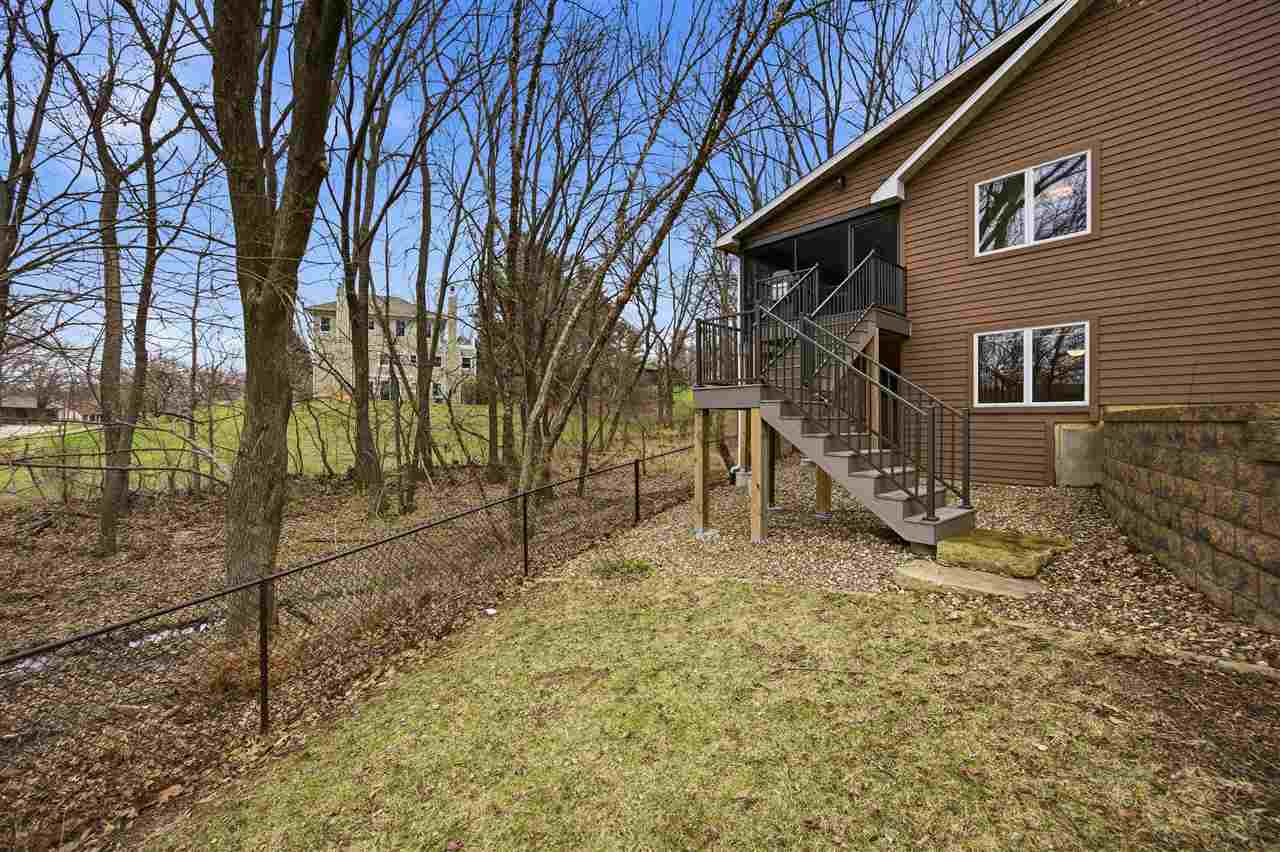 618 Stuart Ct