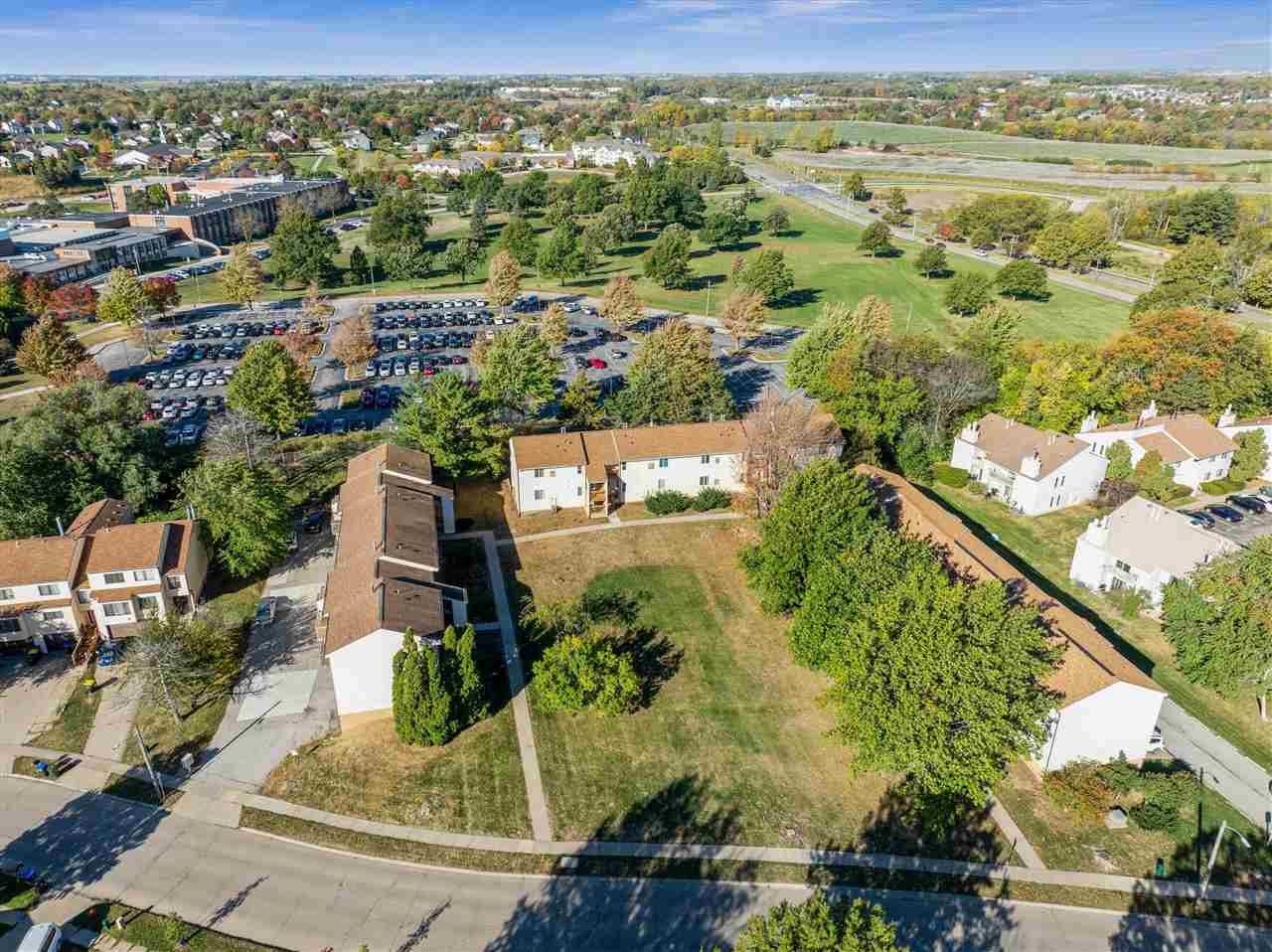 433 Westwinds Dr Unit: 433, 441, 449, 461