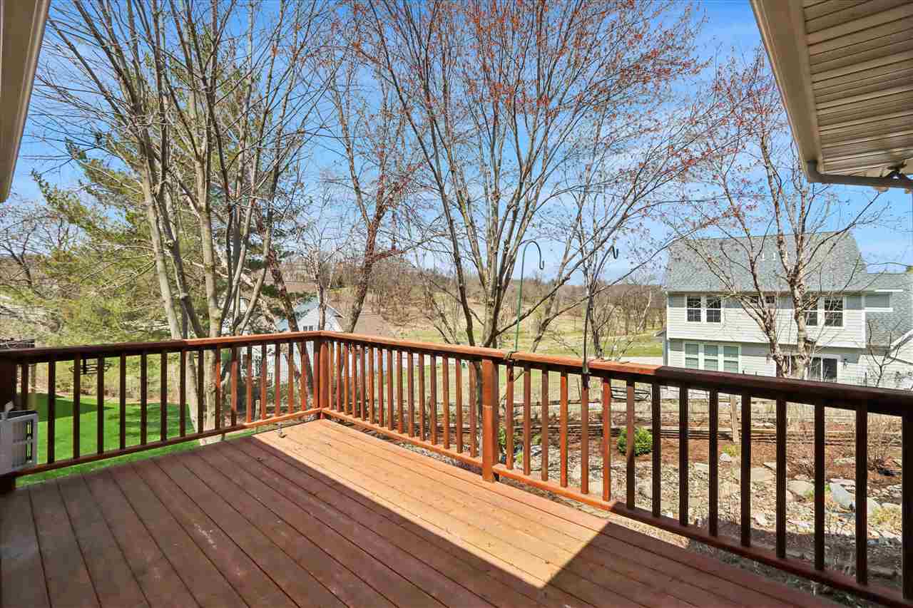 445 Breconshire Ln