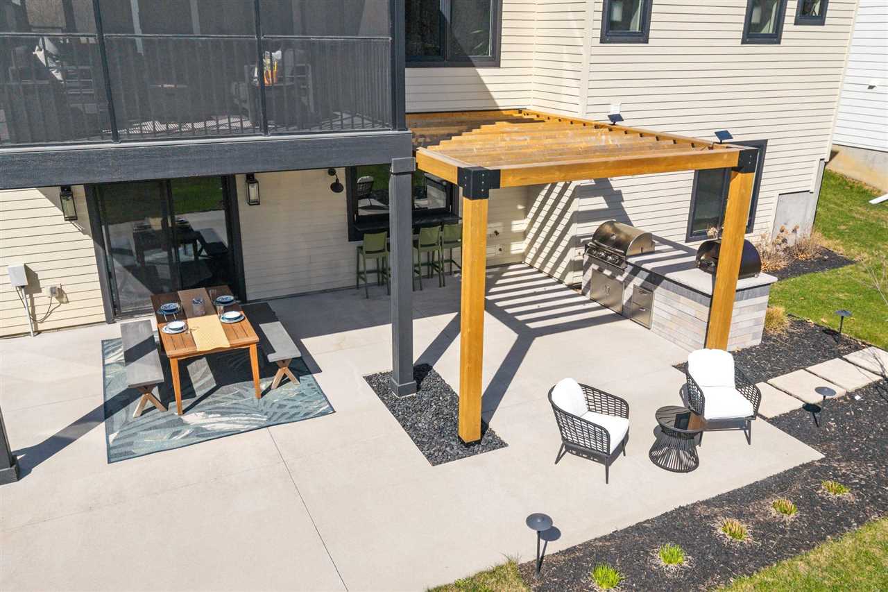 1118 Tamarack Trl